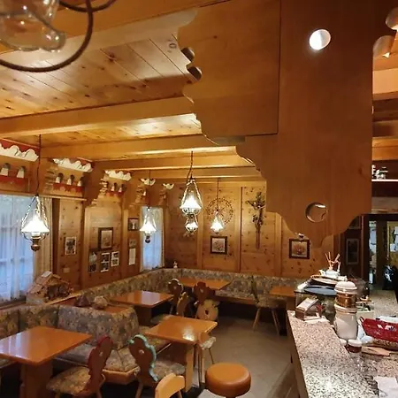 Hotel Diana 3*